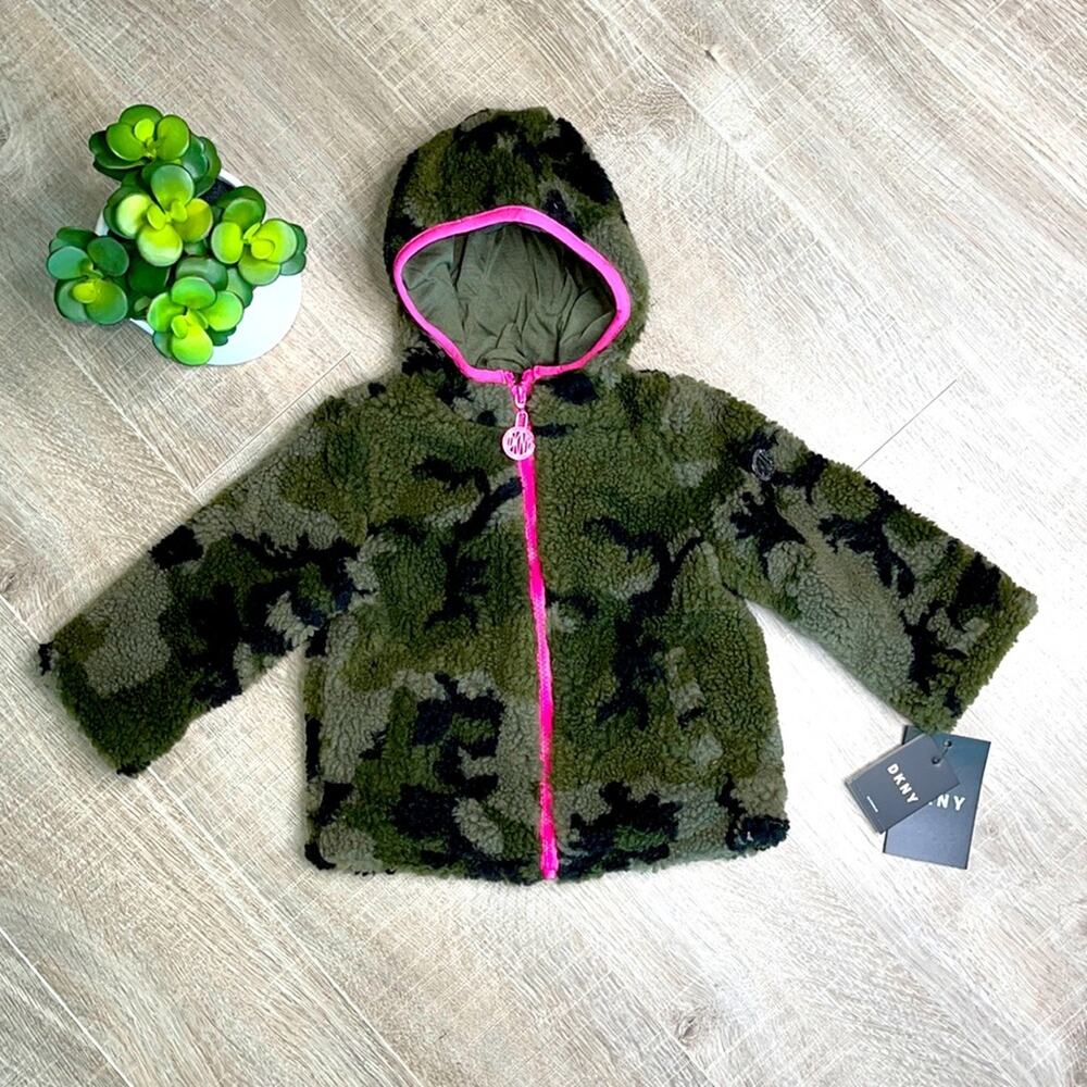 NWT DKNY Girls Olive Camo Print Plush Fleece Jacket Size 24mo